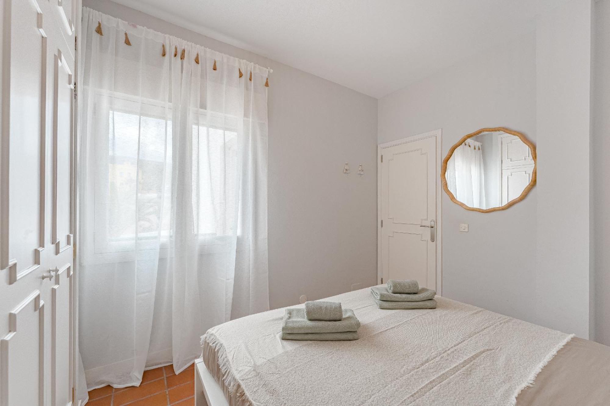 2Bdr Ocean View & Large Private Terrace In Puerto De Santiago Appartement Puerto de Santiago  Buitenkant foto